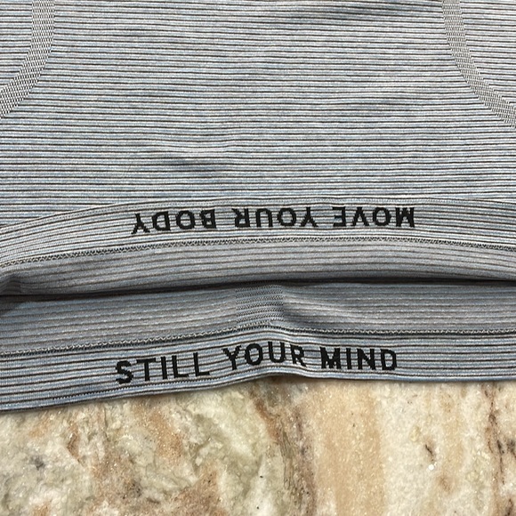 Lululemon 🍋 swiftly tech tank - Picture 7 of 8